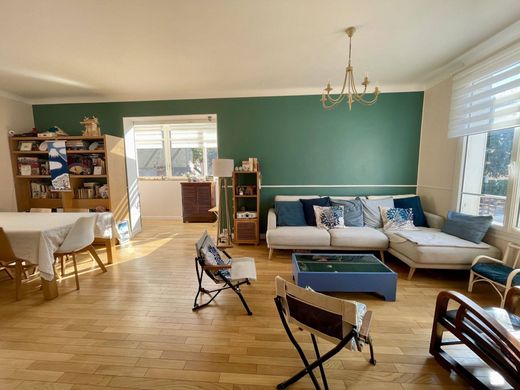 Casa di lusso a Clamart, Hauts-de-Seine