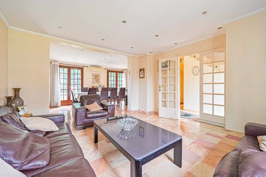 Luxury home in Bonneuil-sur-Marne, Val-de-Marne