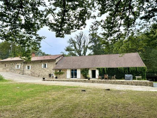 豪宅  Saint-Romain-et-Saint-Clément, Dordogne