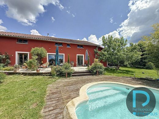 Luxury home in Châtillon-sur-Chalaronne, Ain