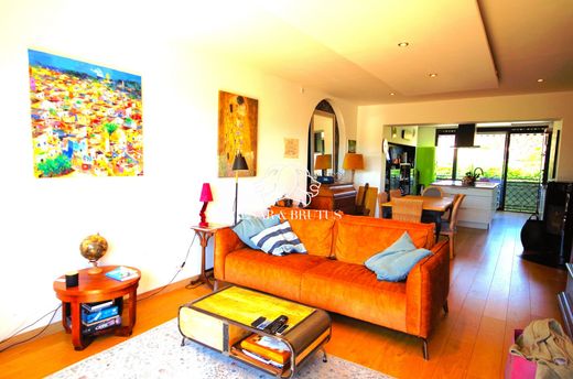 Apartment in Lentilly, Rhône