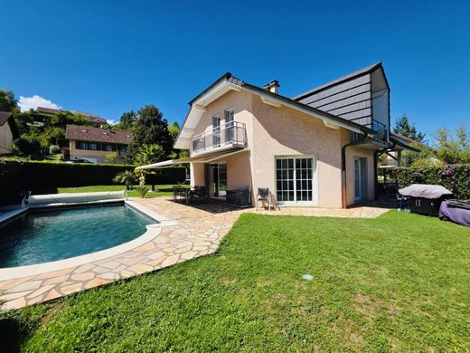 Luxury home in Viviers-du-Lac, Savoy
