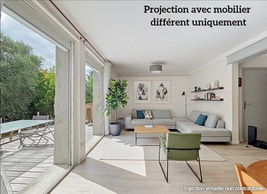 Casa di lusso a Saint-Geniès-Bellevue, Alta Garonna