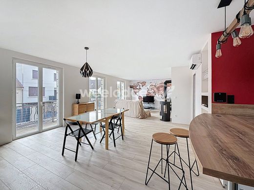 Luxury home in Massy, Essonne