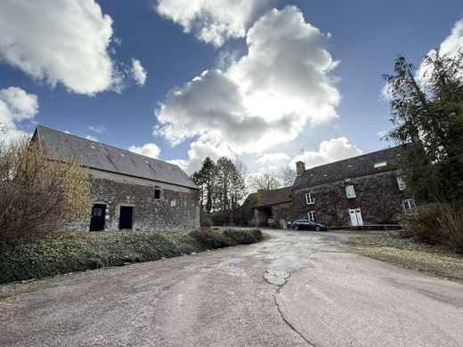 Canville-la-Rocque, Mancheの高級住宅