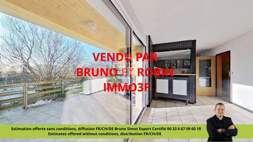 Luxury home in Village-Neuf, Haut-Rhin