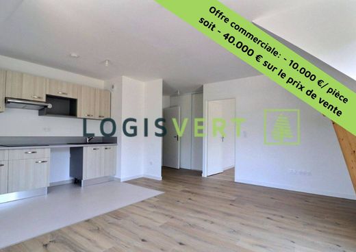 Apartment in Bièvres, Essonne