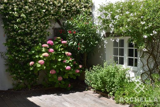 Luxus-Haus in Ars-en-Ré, Charente-Maritime