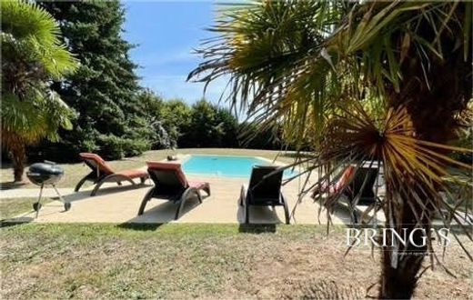 Πολυτελή κατοικία σε Saint-Avertin, Indre-et-Loire