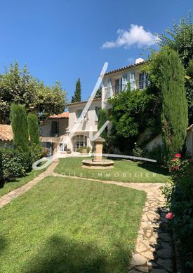 Casa di lusso a Aix-en-Provence, Bocche del Rodano