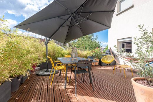 Apartment in Le Perreux-sur-Marne, Val-de-Marne