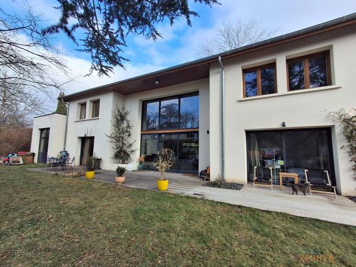 Luxury home in Tassin-la-Demi-Lune, Rhône