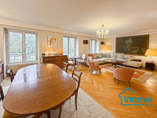 Appartamento a Versailles, Yvelines