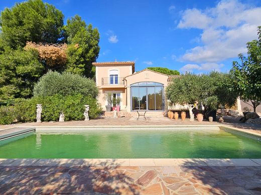 Luxury home in Paulhan, Hérault