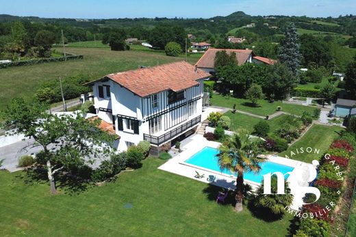 Luxury home in Arcangues, Pyrénées-Atlantiques