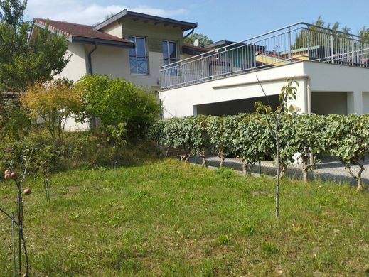 Casa de lujo en Étrembières, Alta Saboya