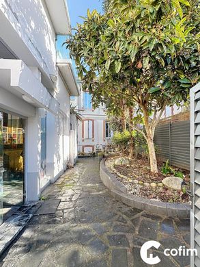 Жилой комплекс, Tarbes, Hautes-Pyrénées