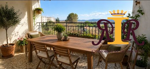 Квартира, Экс-ан-Прованс, Bouches-du-Rhône
