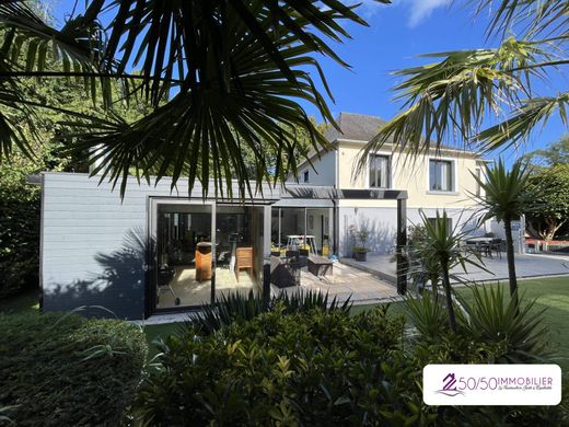 Luxury home in Plouezoc'h, Finistère