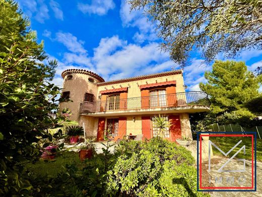 Casa di lusso a Six-Fours-les-Plages, Var