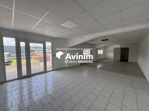 Oficina en Petit-Bourg, Guadeloupe