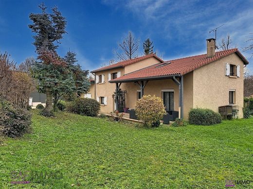 Luxury home in Chaponost, Rhône