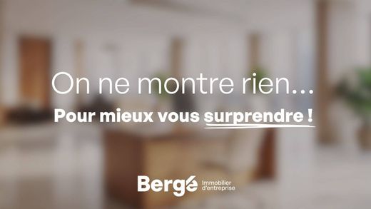 Office in Grasse, Alpes-Maritimes