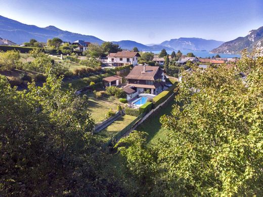 Maison de luxe à Brison-Saint-Innocent, Savoie