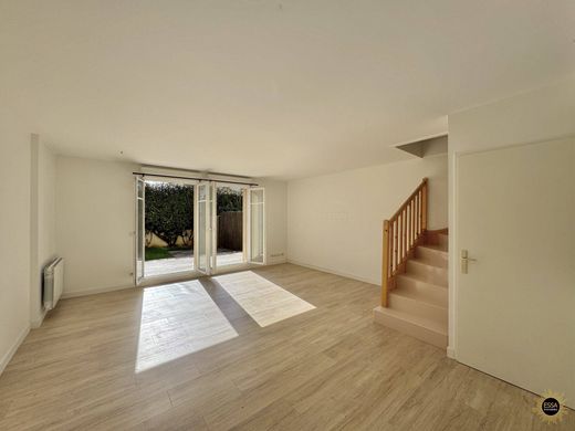 Luxury home in Noisy-le-Roi, Yvelines