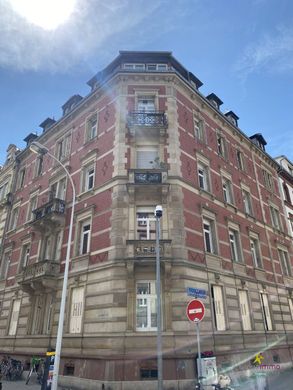 Apartment / Etagenwohnung in Straßburg, Bas-Rhin