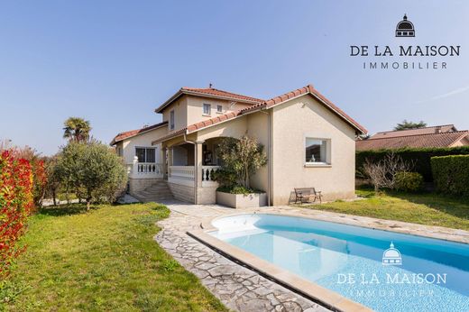 Luxury home in Saint-Priest, Rhône