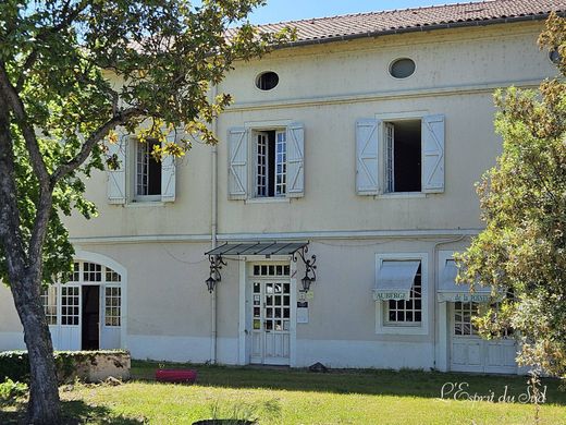 Saint-Sulpice-la-Pointe, Tarnの高級住宅