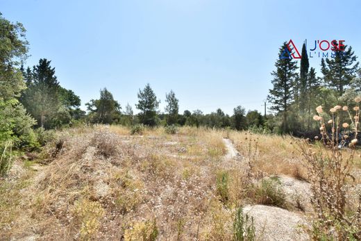 Terreno en Grans, Bocas del Ródano
