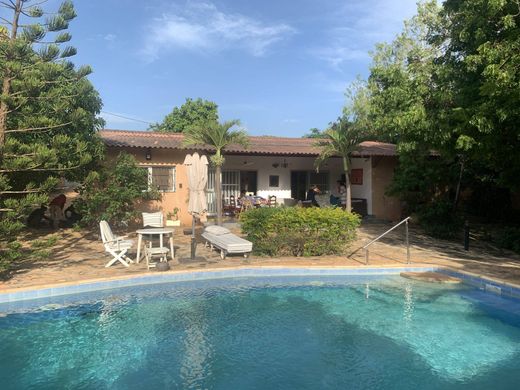 豪宅  Poponguine, Région de Thiès