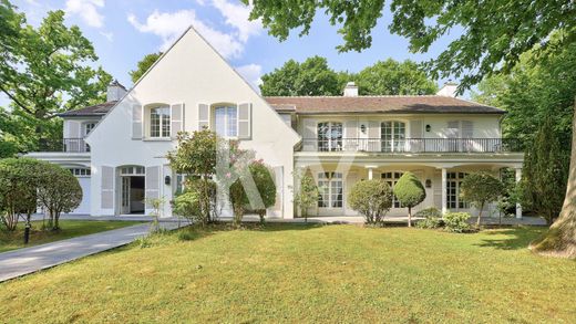 Luxus-Haus in Le Vésinet, Yvelines