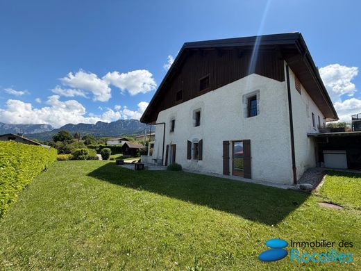 Lüks ev La Roche-sur-Foron, Haute-Savoie