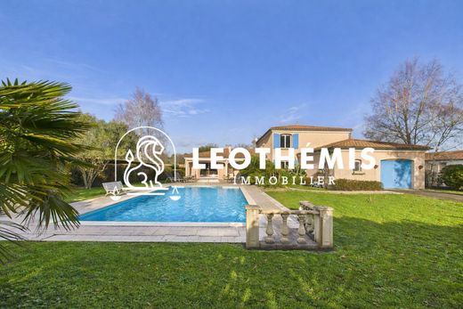 Maison de luxe à Les Mathes, Charente-Maritime