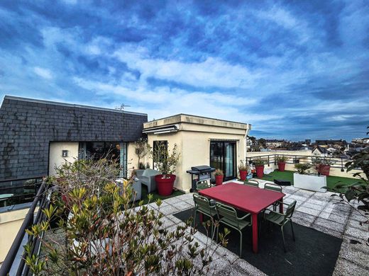 Apartment / Etagenwohnung in Nantes, Loire-Atlantique