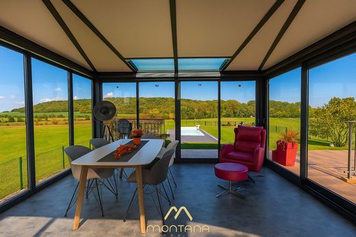 ‏בתי יוקרה ב  Volmerange-lès-Boulay, Moselle