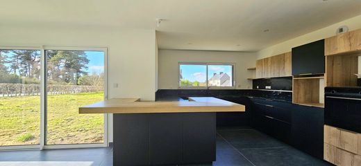 豪宅  Quimper, Finistère