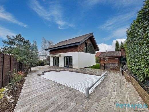 Maison de luxe à Archamps, Haute-Savoie