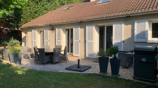 Luxury home in Le Plessis-Trévise, Val-de-Marne
