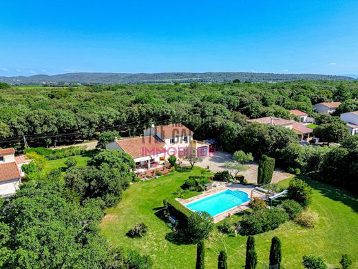Maison de luxe à Sérignan-du-Comtat, Vaucluse
