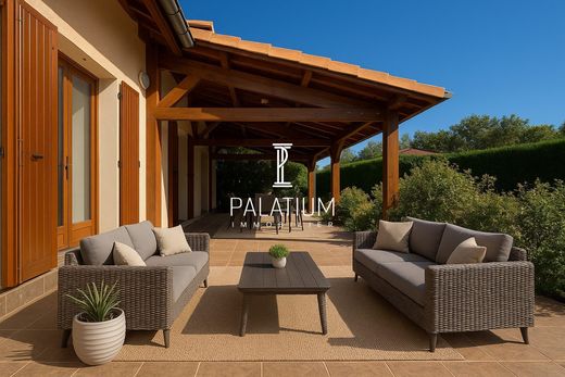 ‏בתי יוקרה ב  Neffes, Hautes-Alpes