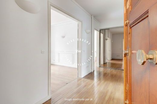 Apartment in Vanves, Hauts-de-Seine