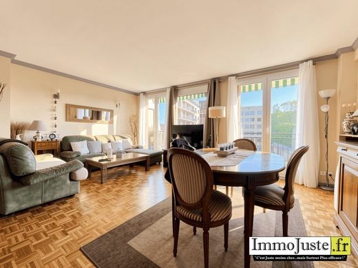 Apartment in Versailles, Yvelines