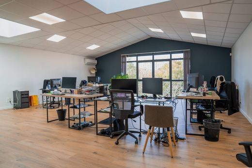 Office in Cenon, Gironde