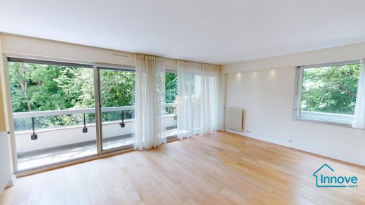 Apartment in Meudon, Hauts-de-Seine