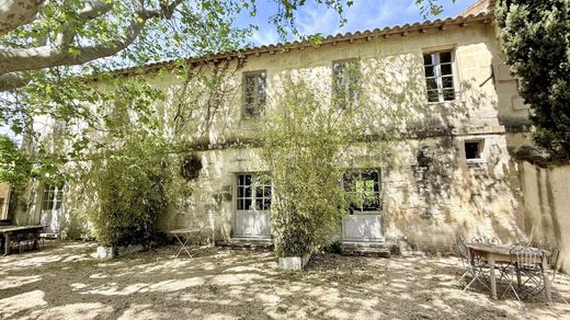 Luxury home in Arles, Bouches-du-Rhône