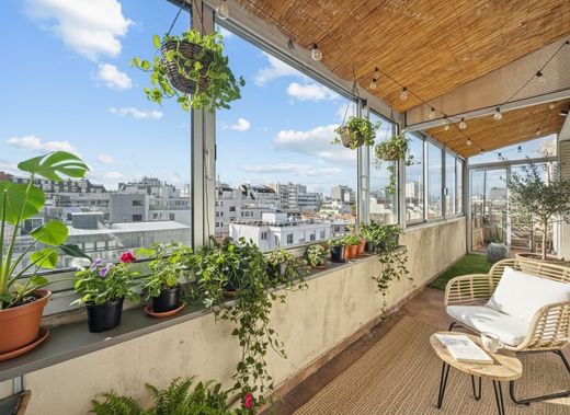 Apartment / Etagenwohnung in Buttes-Chaumont, Villette, Bas Belleville, Paris